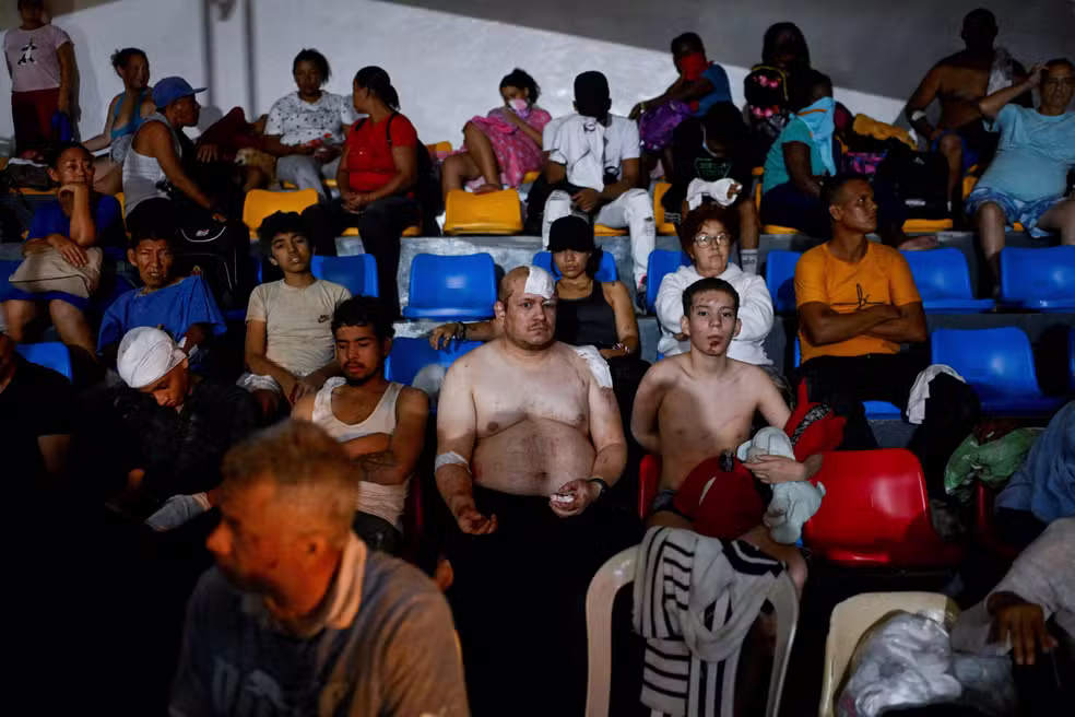 Famílias desabrigadas em pontos de apoio